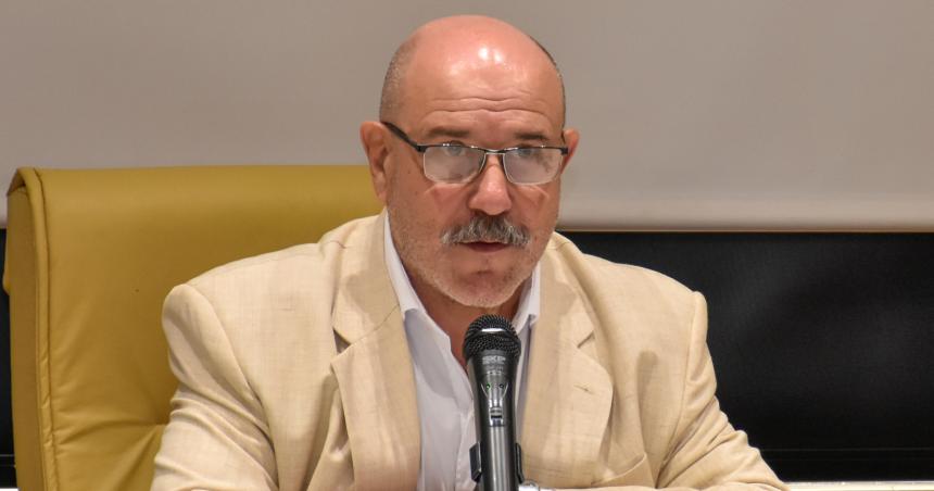 «Resulta muy raro que a horas de una elección se haga esta movida» «Resulta muy raro que a horas de una elección se haga esta movida»