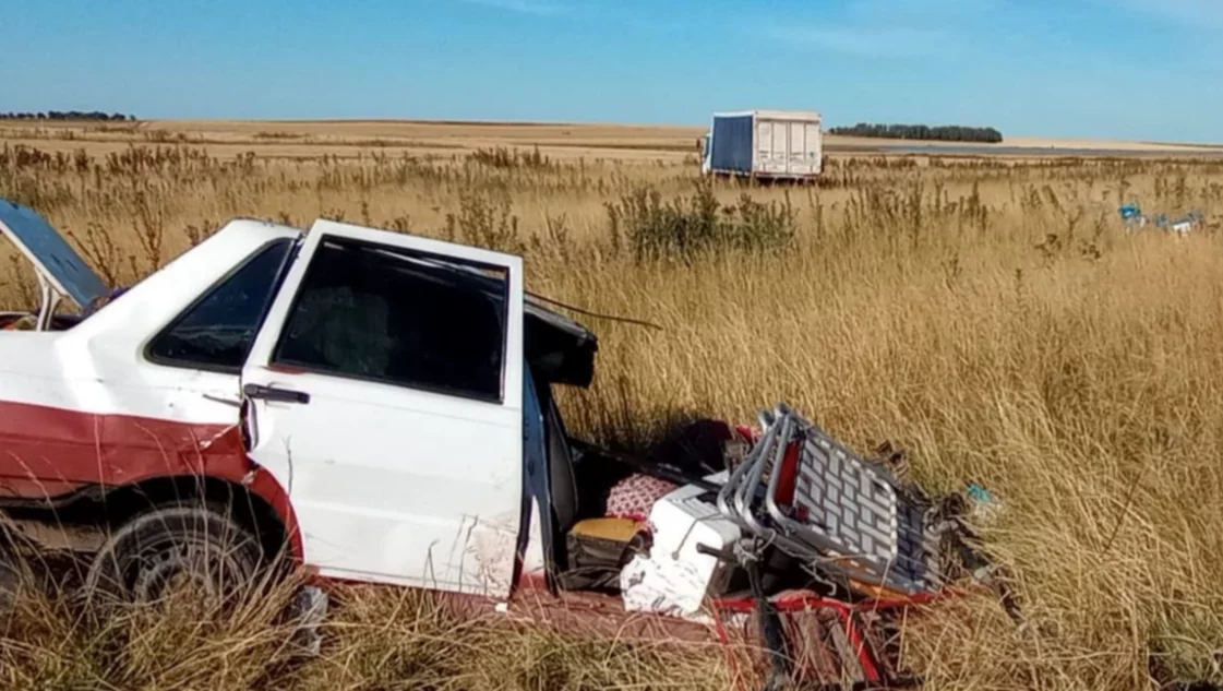 Trágico Siniestro Vial en la Ruta 85: Dos Personas Fallecidas y una en Grave Estado Trágico Siniestro Vial en la Ruta 85: Dos Personas Fallecidas y una en Grave Estado